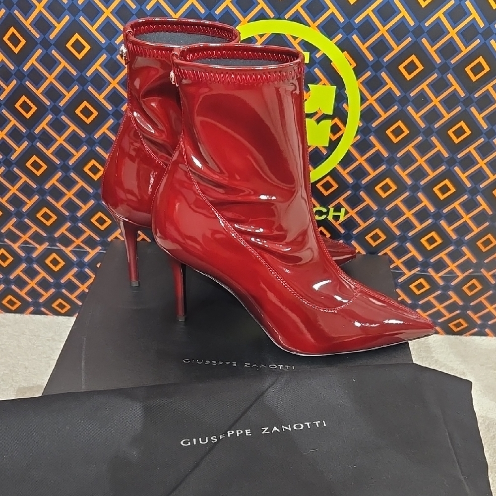 Giuseppe Zanotti Red Patent Leather Ankle Boots